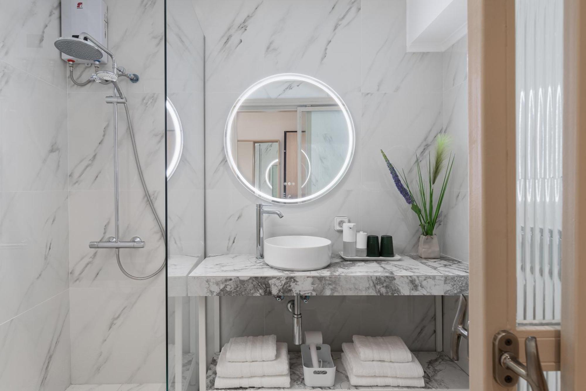 M18 Studios Monastiraki Gems Афины Экстерьер фото